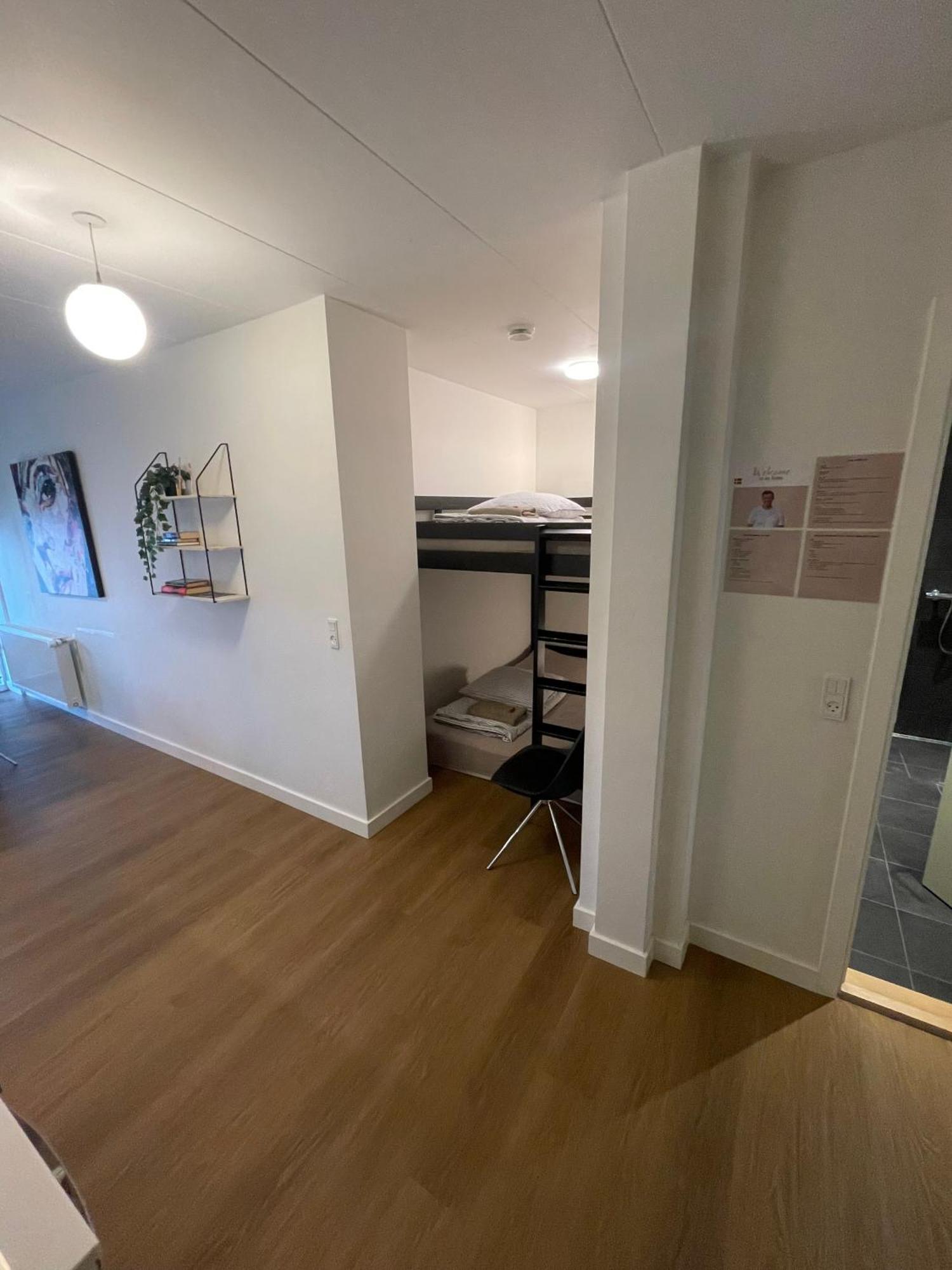 Modern Central Apt With Rooftop, Privat Balcony, & Free Parking,Next To Aarhus Attractions ภายนอก รูปภาพ